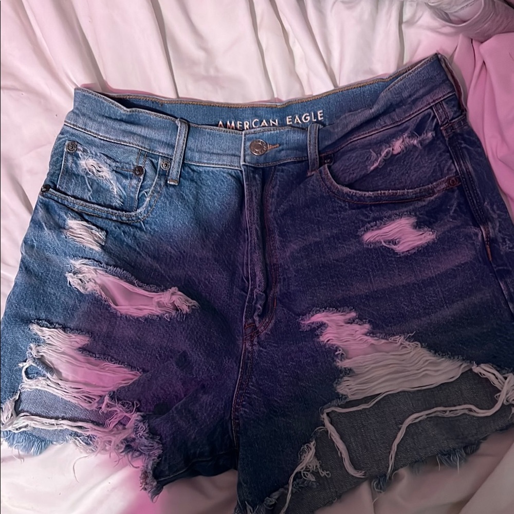 American Eagle Outfitters Women's Distressed Blue Denim Shorts Size 6